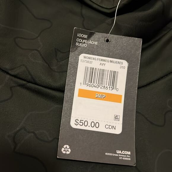 NWT Under Armour Cold Weather
Green Funnel Neck Top Women's
Small (1375832-310) - Picture 7 of 16